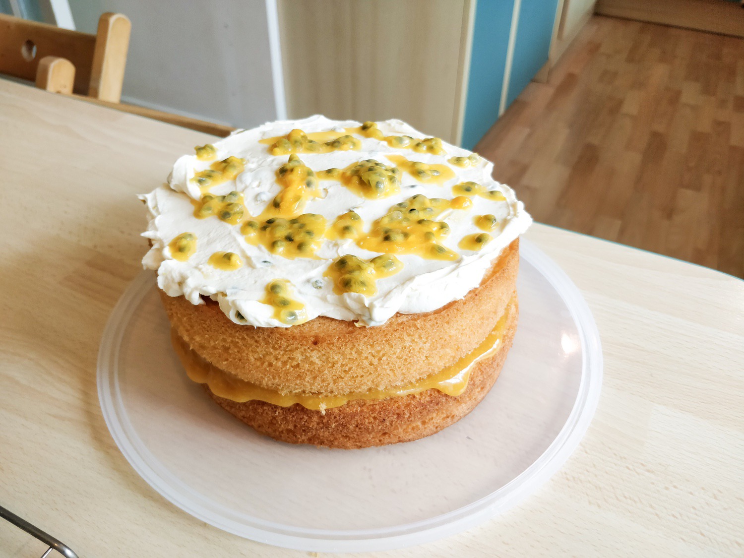 The passion fruit and orange cake