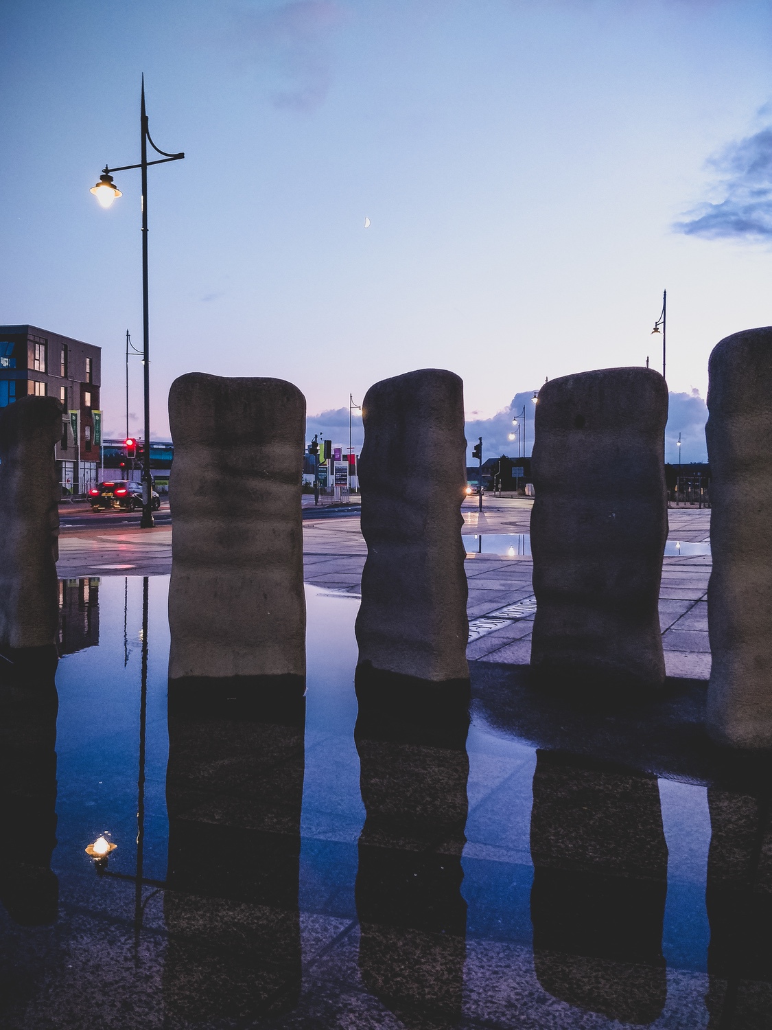 The sunsetting over the hotel stones